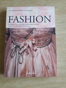 Fashion: A History from the 18th to the 20th Century Volume I Collection - Imagen 1 de 2