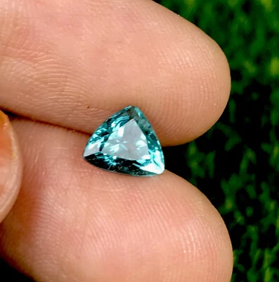 Piedra preciosa suelta de apatita azul natural de 1,23 quilates billones magníficos colores Foto 1 de 3