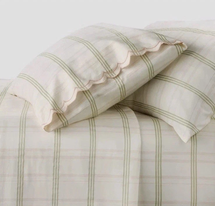 Studio McGee Threshold QUEEN Scalloped Edge Plaid Sheet Set Cream/Green NEW - Image 1 of 4