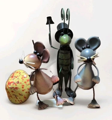 Caprichosas esculturas de plantas de patio de metal ratones de campo grillo y hongo de cerámica Foto 1 de 4