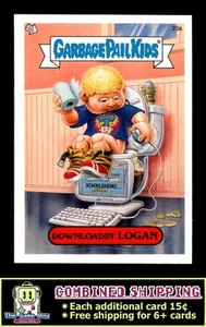 Topps Garbage Pail Kids 2004 totalmente nuevo serie 2 #23a Downloadin' Logan - Imagen 1 de 2