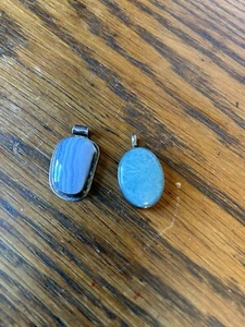 VINTAGE SET OF TWO PRETTY DIFFERENT STERLING PENDANTS WITH FREE SHIPPING - Picture 1 of 12