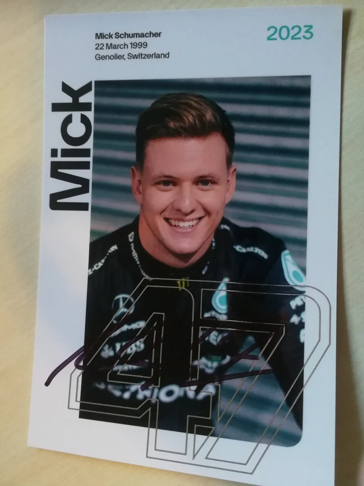 MICK SCHUMACHER - FORMEL 1 - ORIG. AUTOGRAMMKARTE - SIGNED! - Bild 1 von 1