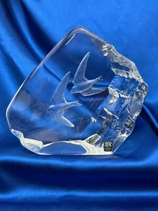 Large MATS JONASSON 3D Lead Glass Paperweight Rare Bluebirds in Flight Sweden - Picture 1 of 7