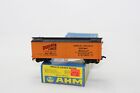 HO Scale AHM "Doggie Diner" GARE 60224 40’ Freight Train Reefer with Box