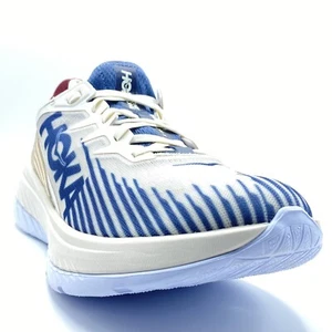 MEN'S HOKA ONE CARBON X  SZ 7(M) WOMEN SZ8( M)RUNNING SHOES WORN TWICE.L13 - Picture 1 of 12