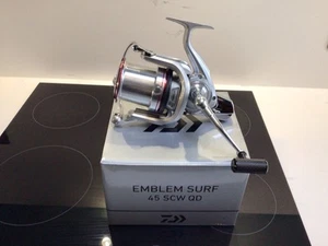 Daiwa Emblem Surf 54 Scw Qd Silber Rolle & Box - Bild 1 von 18