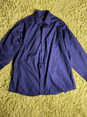 Camisa abotonada manga larga sin arrugas azul marino Arrow para hombre Foto 1 de 4