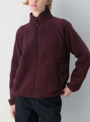 Chaqueta Aritzia Polartec TNA Vellón Cremallera XXS Cardamomo Borgoña Cereza Oscura Foto 1 de 4