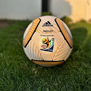 JABULANI Fußball | OFFIZIELLER SPIELBALL | WM 2010 SOCCER Ball Größe 5 - Bild 1 von 2