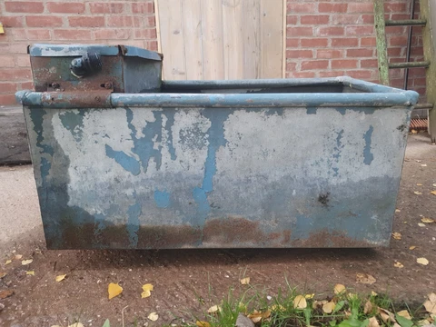Galvanise Tank Planter water feature / Water harvester Cover