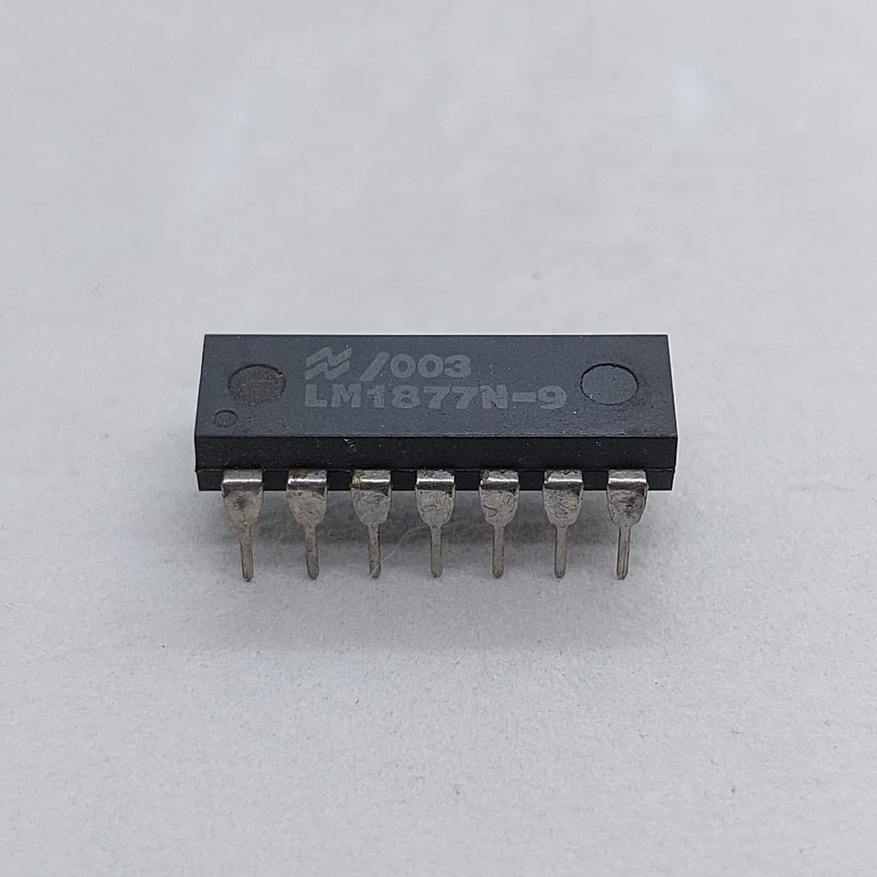 NATIONAL SEMICONDUCTOR LM1877N-9 NSC 14 PIN DILI IC