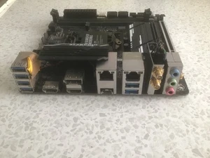 Gigabyte Z370N WIFI Rev 1.0 - Bild 1 von 10