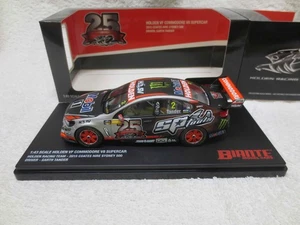 Garth Tander 2016 Clipsal 500 en estado bastante bueno Commodore HRT HOLDEN ESCALA 1:43 - Imagen 1 de 5