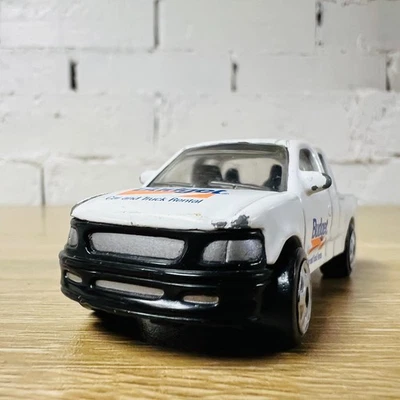 Golden Wheel Budget Car Rental Direct Pickup Truck White 1:64 Diecast - Image 1 of 4