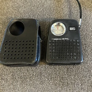 Vintage Realistic RS AM Radio Solid State Radio Shack Pocket Radio 1970's - Picture 1 of 5