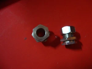 HH Smith 114 panel mount shaft lock for 1/4" shafts (quantity of 2) - Picture 1 of 3