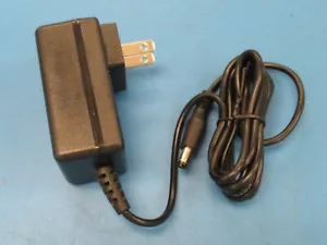 (1) KPC-020B CWT 100V - 240V INPUT 5V OUTPUT AC ADAPTER POWER SUPPLY ODROID XU-4 - Picture 1 of 3