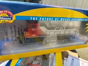 ATHEARN # 96699   HO SCALE CANADIAN NATIONAL SW-1500  DIESEL LOCO # 1571 - Imagen 1 de 2