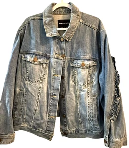 Who What Wear Light Blue Distressed Denim Jean Jacket 6 Pockets - Size 3x - Picture 1 of 6