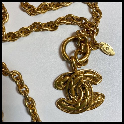 Collana CHANEL Vintage Cc Mark Matelasse con scatola