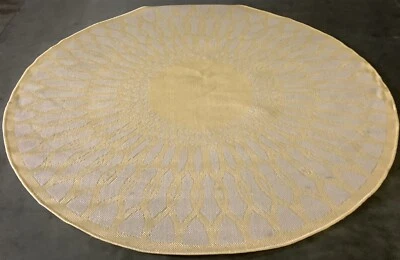 Желтый/бежевый ковер с дефектом 5 футов 3 дюйма x 5 футов 3 дюйма, сниженная цена 1172676644 CY6206-306-5R - Изображение 1 из 4