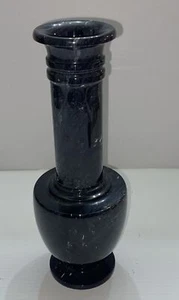 Jarrón vintage de mármol de piedra negra de 9 pulgadas pesa 2 libras - Imagen 1 de 15