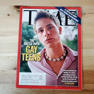 2005 October 10 , TIME Magazine, The Battle Over Gay Teens - Picture 1 of 4