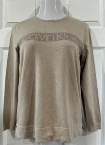 Suéter Calvin Klein Tostado Tejido Fino Algodón Suave Deletrear Para Mujer Talla Pequeña - Imagen 1 de 11