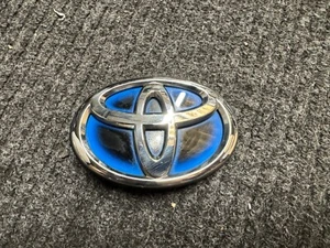 Toyota RAV-4 16-19 Rear Tailgate Badge Emblem 7540342030 - Picture 1 of 5