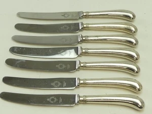 (ref288CWj) 7 Vintage silver plated pistol grip knives - Picture 1 of 6