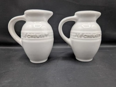 Salero Pimentero Le Creuset Poterie Jarra Gres Blanco Retirado Foto 1 de 4
