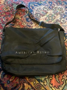 American Retro Extra Large Over The Shoulder bag In Black - Picture 1 of 6