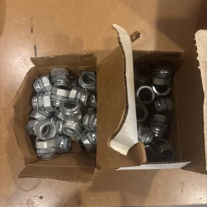 Box of (54)  APPLETON 96T075 COMPRESSION EMT THINWALL CONNECTOR 3/4"  (NEW) - Picture 1 of 6