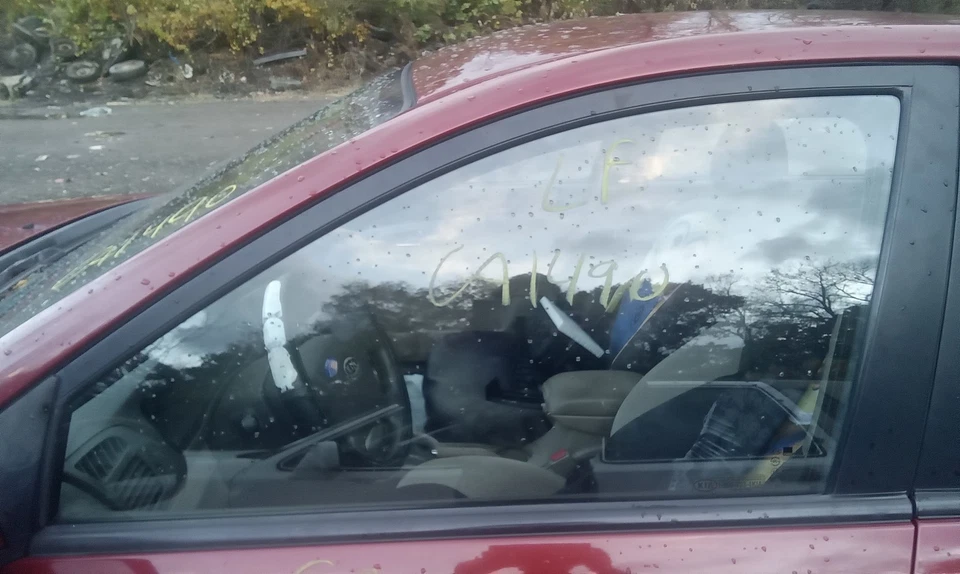 Front Door Glass/window KIA SPECTRA sedan Left 04 05 06 07 08 09 — 第 1/1 张图片