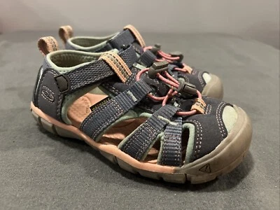 Keen Girls Seacamp II Closed Toe Sandal Size 11 - Image 1 of 4