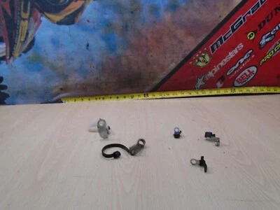 2003 年 YAMAHA TTR 125 前制动线指南 (E) 03 TTR125 — 第 1/4 张图片