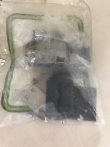 Arctic Cat Tigershark Hood Latch Assy 0624 101 - Picture 1 of 2