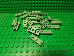 ** LOTTO 25 CT ** LEGO NUOVO verde sabbia 1 x 3 pezzi piastra Lotto di 25 - Foto 1 di 1