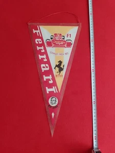 Old Motoring Pennant : Formula 1 - FERRARI - NIKI LAUDA - WORLD CHAMPION 1977 - Picture 1 of 1