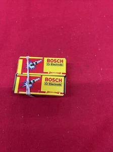 Genuine Bosch 7547 Spark Plug Lot of 2 - Picture 1 of 3