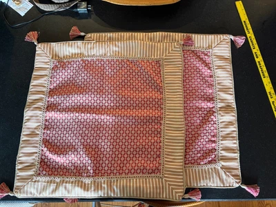 "PAR DE FLORES CROSCILL EURO FARS con Borlas Borgoña Oro 25"" NUEVO SIN ETIQUETAS LISTO PARA VACACIONES" Foto 1 de 4