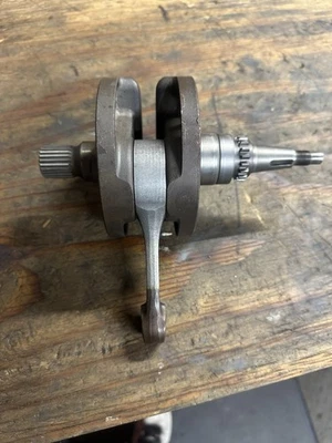 Manivela fuera de un 2005 Crf450r Foto 1 de 3