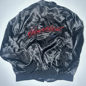 Chaqueta de bombardero satinada vintage años 80 Chevrolet Heartbeat of America negra XL - Imagen 1 de 9
