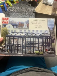 NOS Busch Hallenbad Indoor Pool HO-Scale Kit #1025 2003 Germany - Picture 1 of 7