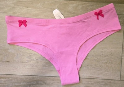 NWT Vintage Victoria's Secret Pink Cotton Blend Cheeky Hipster Panties Bows S - Image 1 of 3