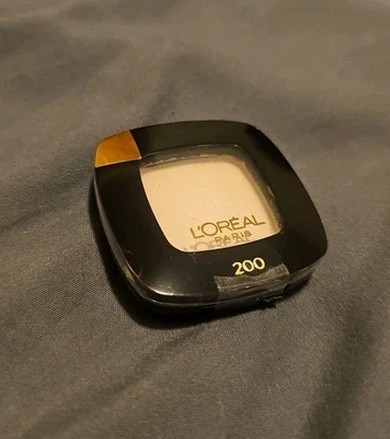 Sombra de ojos L'Oréal Paris Colour Riche #200 Paris Beach NUEVA Foto 1 de 3