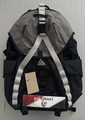 Mochila Nike ACG DAYMAX (25L) HJ8178-010 Foto 1 de 3