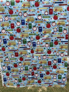 Tela de algodón School Days de AEK 1-1/3 yardas X 42 pulgadas - Imagen 1 de 3