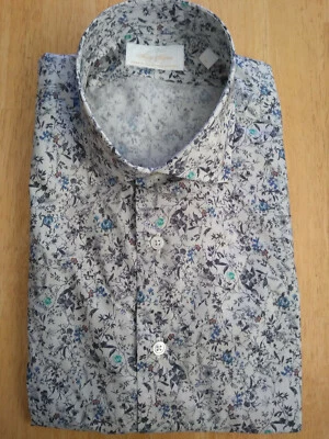 NWOT Brooks Brothers Golden Fleece Blue Floral 15.5-33.5 Medium MSRP $225 - Image 1 of 4